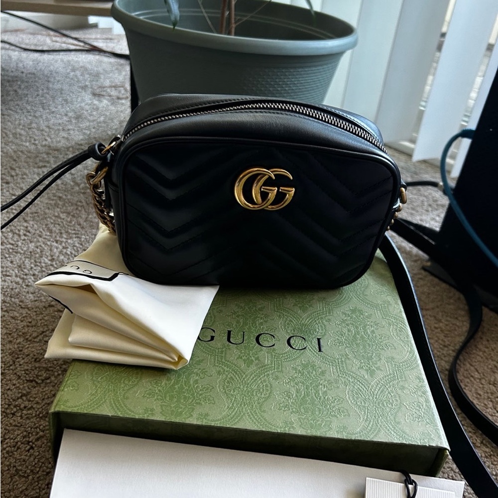 GG MARMONT MINI SHOULDER BAG retail $1550